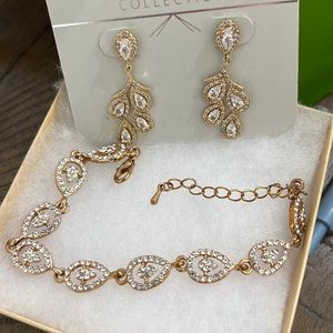 Jewelry Bracelet and Earrings Gift Set